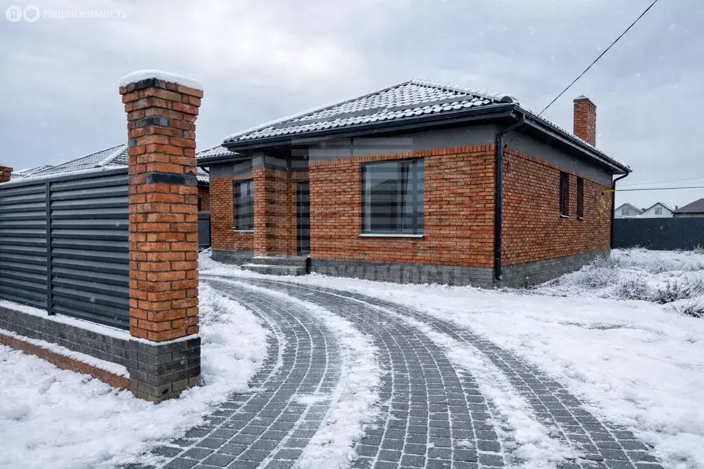 Дом в Неклиновский район, село Новобессергеневка (106 м) - Фото 1