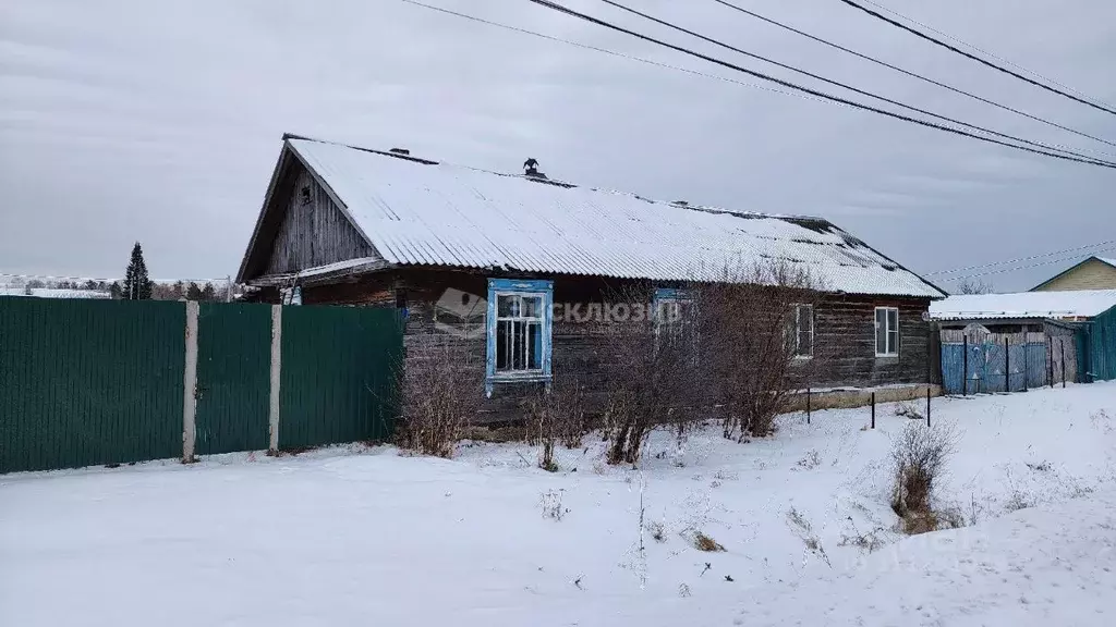 Дом в Тюменская область, с. Нижняя Тавда ул. Дорожная (65 м) - Фото 0