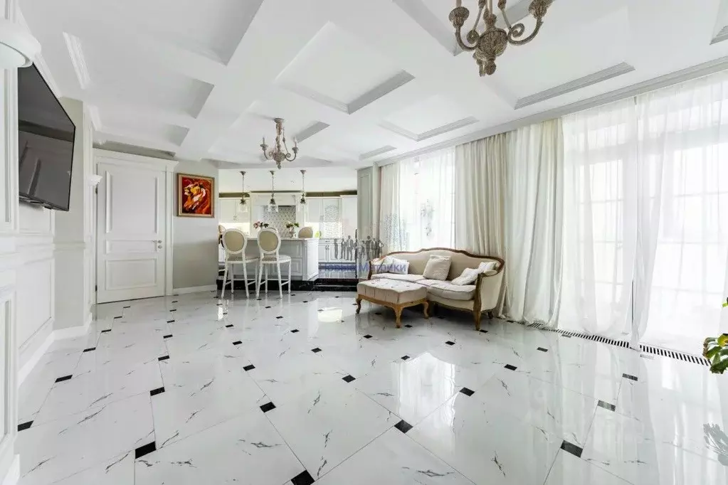 3-к кв. Санкт-Петербург просп. Королева, 65 (102.0 м) - Фото 0