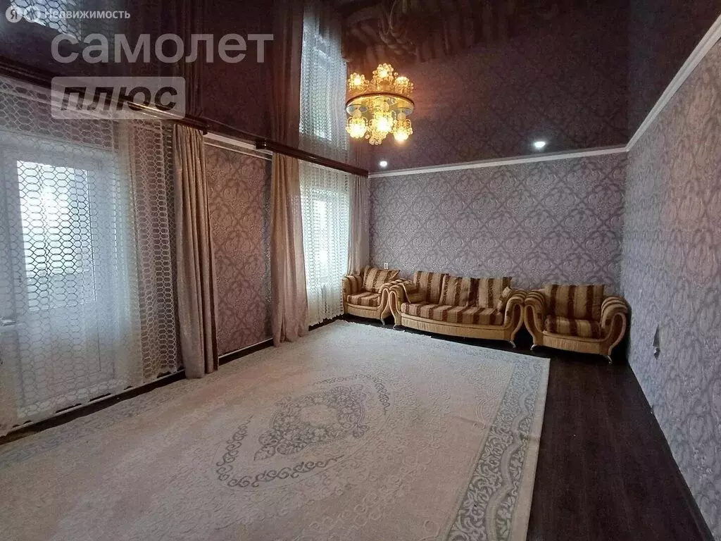 2-комнатная квартира: село Растопуловка, Астраханская улица, 11 (68.7 ... - Фото 0