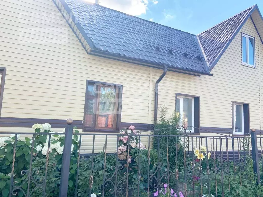 Дом в Тюменская область, Заводоуковск ул. Дмитрия Менделеева (98 м) - Фото 1