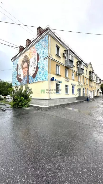 2-к кв. Курганская область, Курган ул. Красина, 71 (57.4 м) - Фото 1