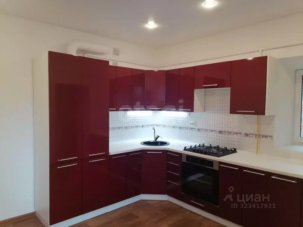 2-к кв. Крым, Симферополь ул. Пушкина (53.1 м) - Фото 2