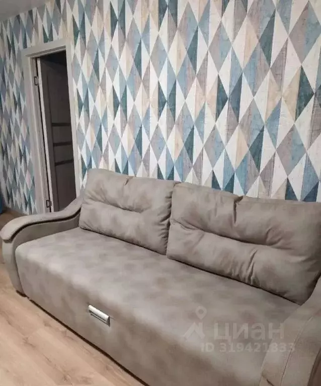 2-к кв. Иркутская область, Братск ул. Подбельского, 13 (40.0 м) - Фото 1