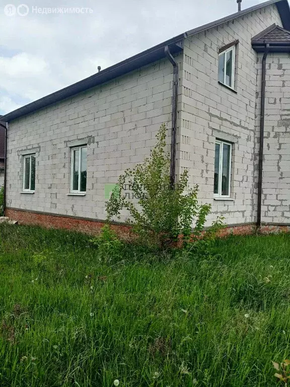 Дом в рабочий посёлок Разумное, Байкальская улица, 21 (200 м) - Фото 1