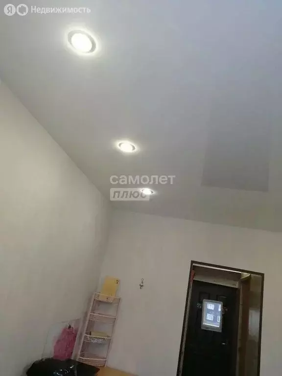 Квартира-студия: Екатеринбург, жилой район Уралмаш, Донбасская улица, ... - Фото 2