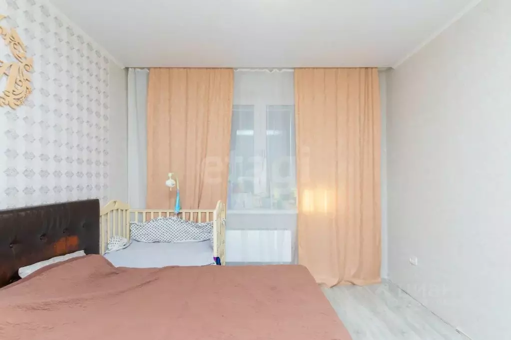 1-к кв. Тюменская область, Тюмень Велижанская ул., 68 (49.2 м) - Фото 1