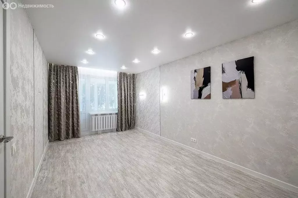 1-комнатная квартира: Тюмень, улица Пермякова, 25 (33.4 м) - Фото 1