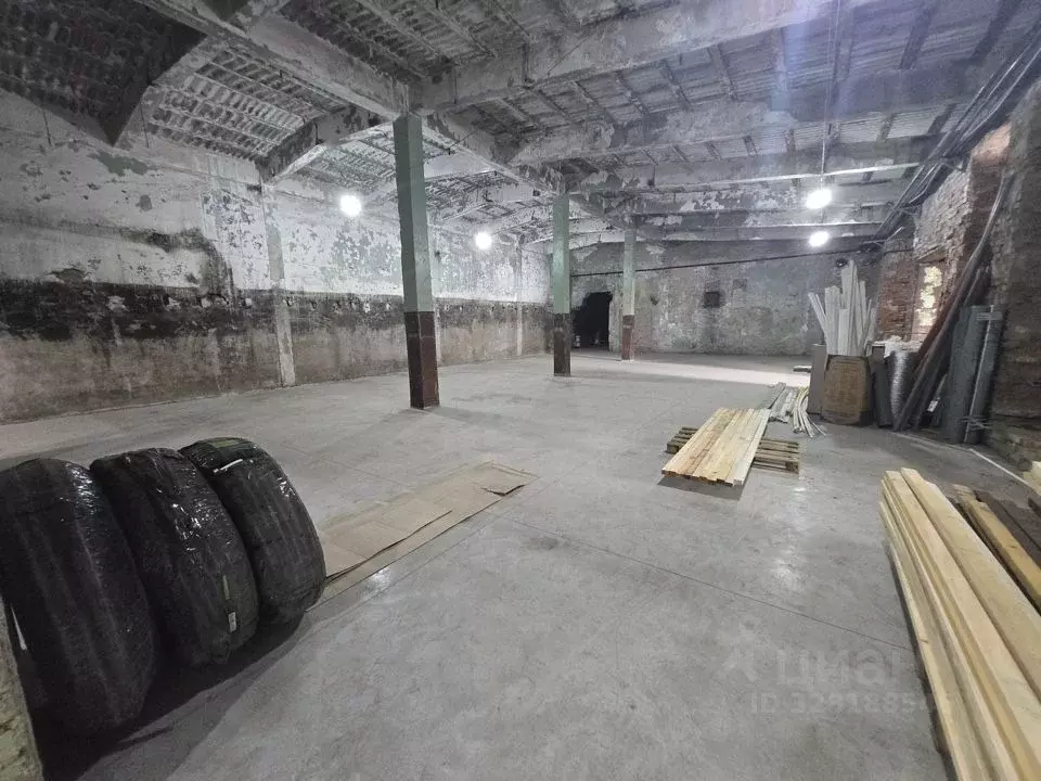 Помещение свободного назначения в Красноярский край, Красноярск ул. 26 ... - Фото 1