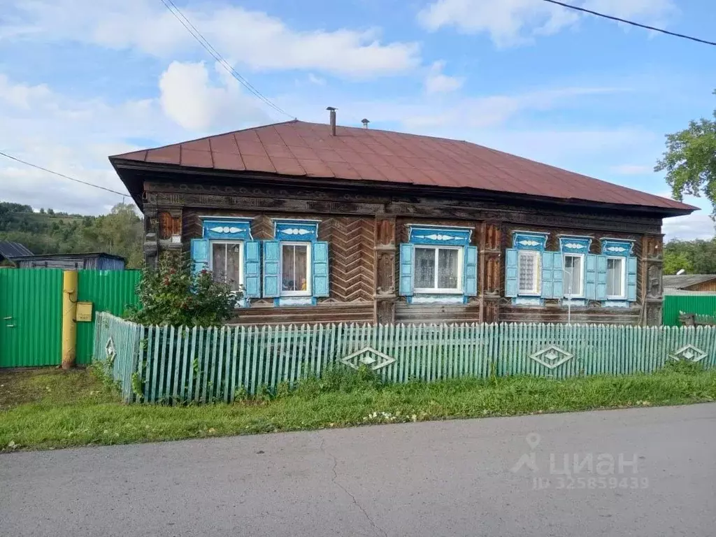 Дом в Башкортостан, Мечетлинский район, с. Малоустьикинское ул. Ленина ... - Фото 1