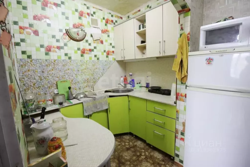 Комната Вологодская область, Шексна рп, Шексна Северная мкр ул. Труда, ... - Фото 2