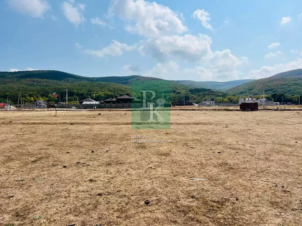 Участок в Севастополь с. Гончарное, ул. Раздольная, 2Г (10.0 сот.) - Фото 0