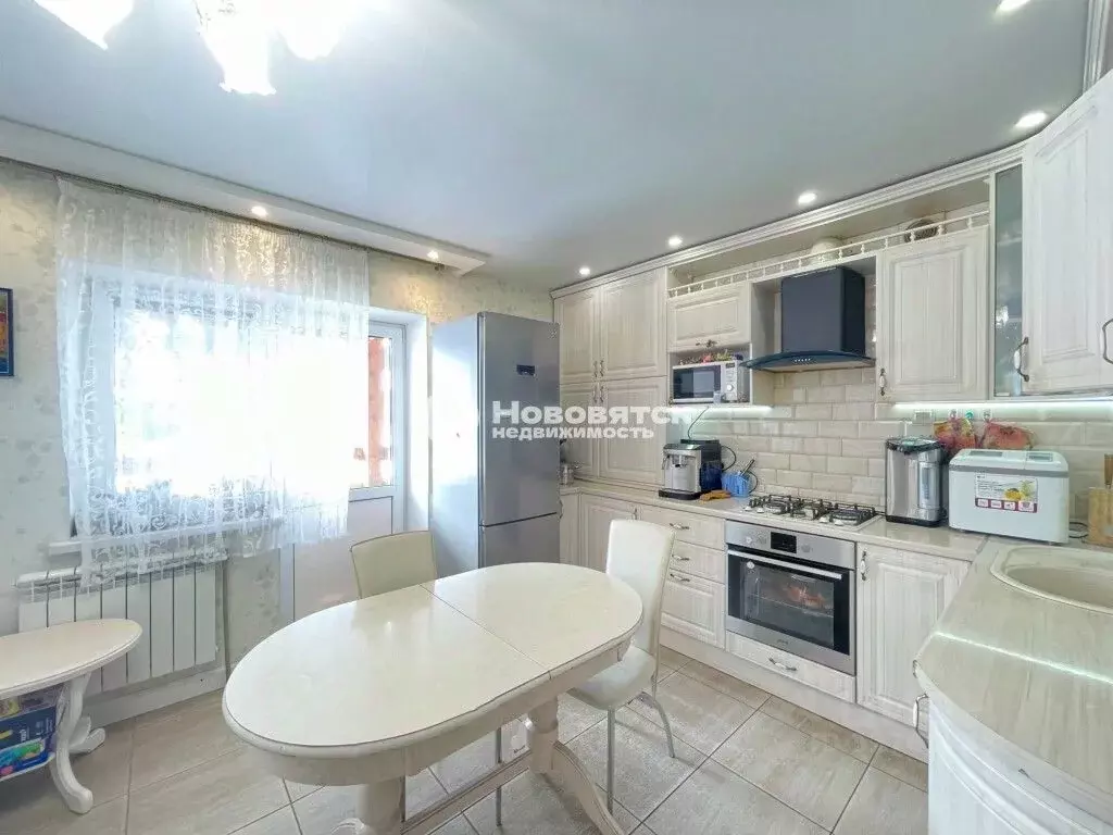 Таунхаус в Кировская область, Киров ул. Севастопольская (105 м) - Фото 1