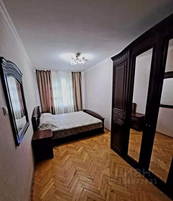 2-к кв. Кабардино-Балкария, Нальчик ул. Нахушева, 93 (40.0 м) - Фото 1