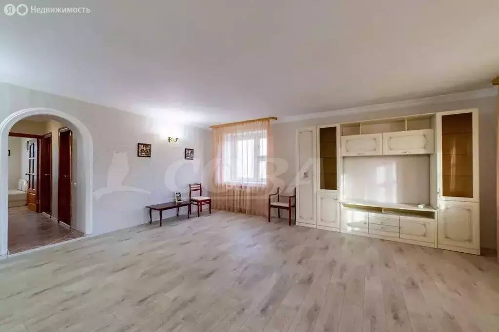 3-комнатная квартира: Тюмень, улица Московский Тракт, 139/1 (100 м) - Фото 2