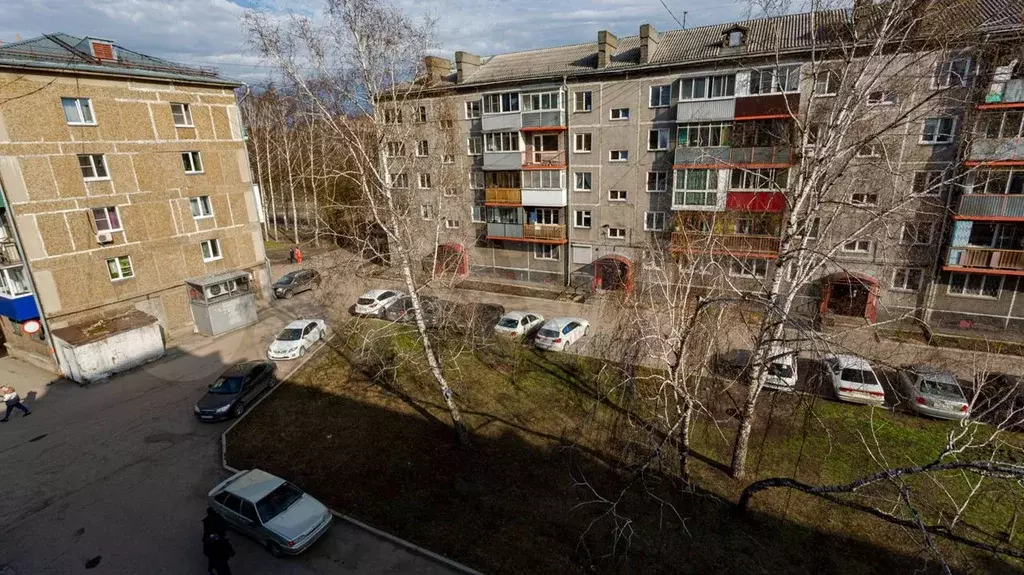1-к. квартира, 30 м, 4/5 эт. - Фото 1