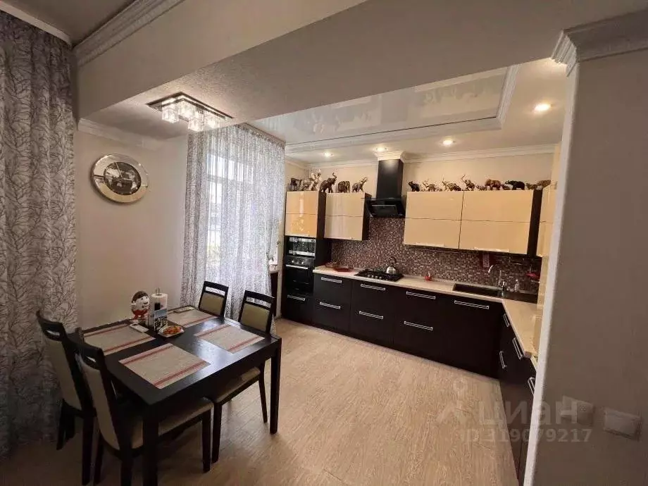 3-к кв. Пермский край, Березники ул. Челюскинцев, 11 (77.4 м) - Фото 1
