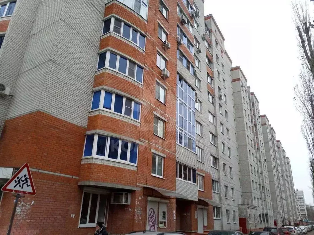 2-к кв. Воронежская область, Воронеж ул. Хользунова, 72А (72.0 м) - Фото 0