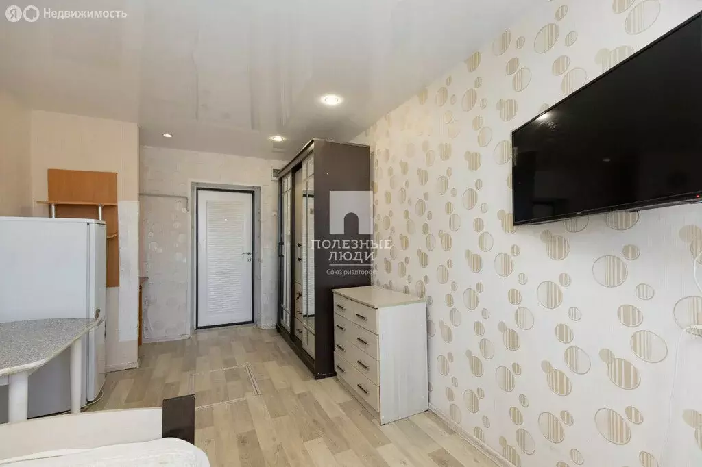1к в 5-комнатной квартире (15.6 м) - Фото 1