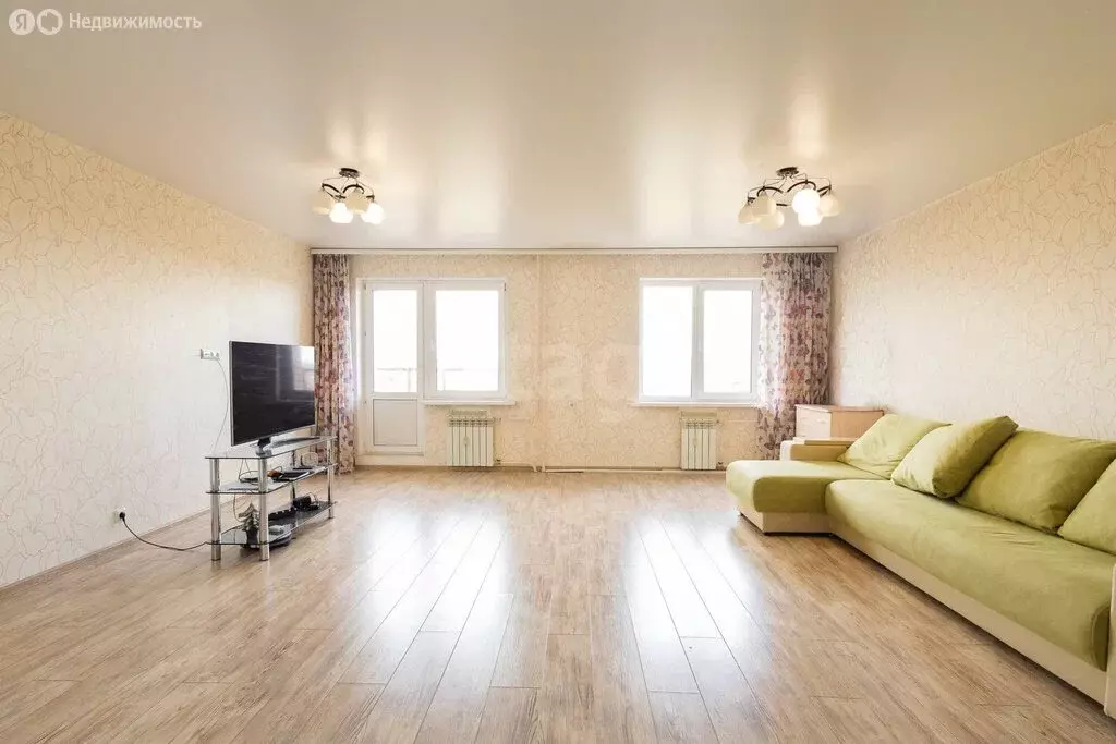 3-комнатная квартира: Иркутск, Байкальская улица, 315 (79.2 м) - Фото 2