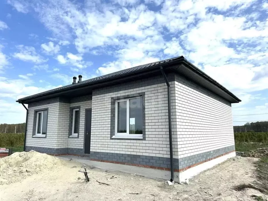 Дом в Тюменская область, Тюмень Сигнал СНТ, ул. Центральная (80 м) - Фото 0