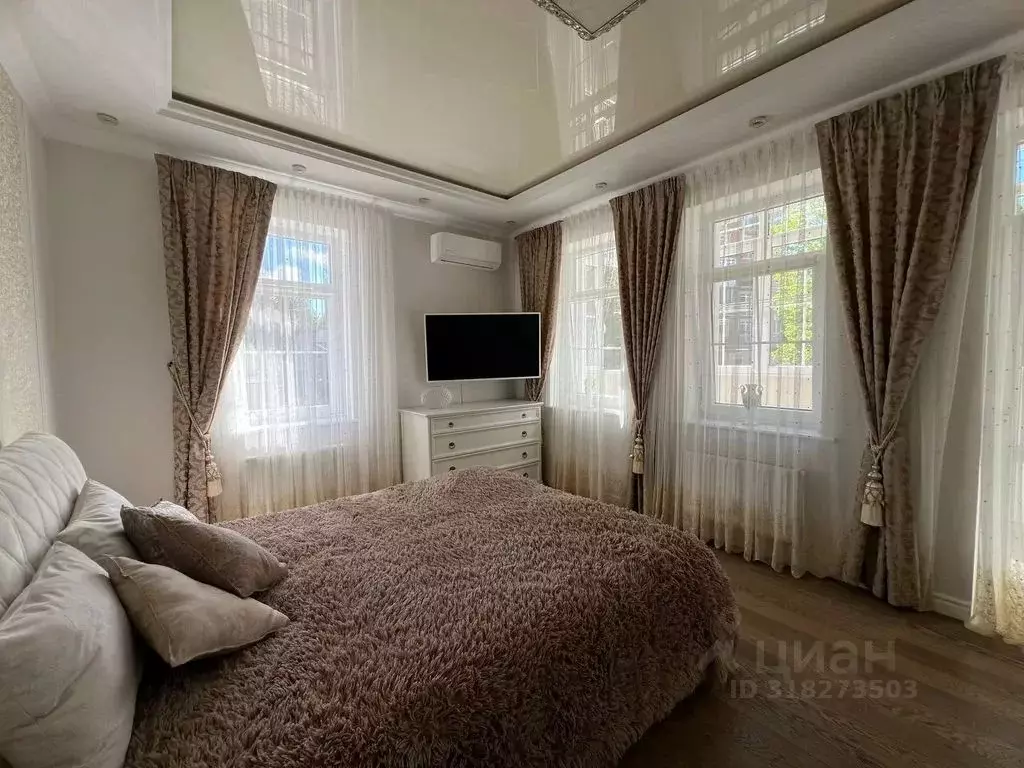 1-к кв. Калининградская область, Пионерский Парковая ул., 2 (47.0 м) - Фото 0