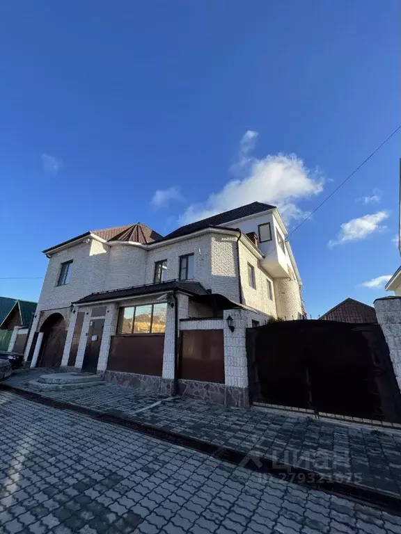 Коттедж в Свердловская область, Екатеринбург Вторчермет жилрайон, пер. ... - Фото 1