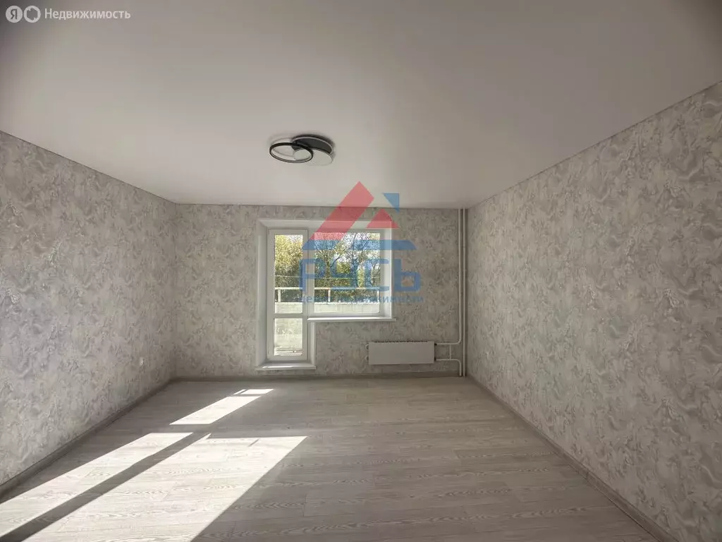 2-комнатная квартира: Коркино, улица 9 Января, 48 (65 м) - Фото 1