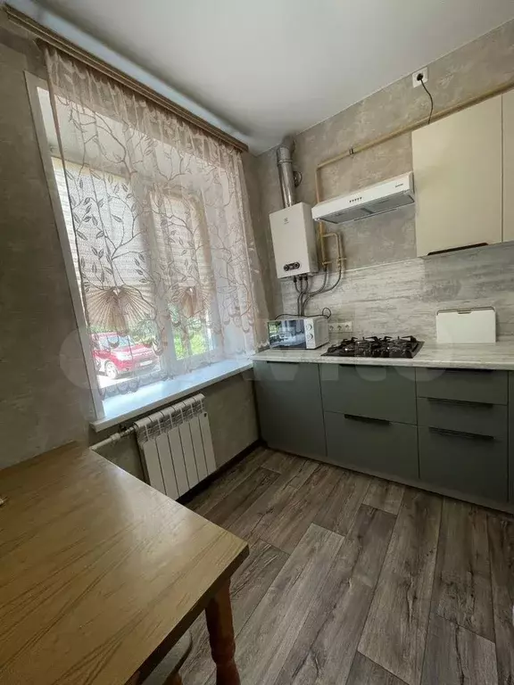 1-к. квартира, 30 м, 1/5 эт. - Фото 0