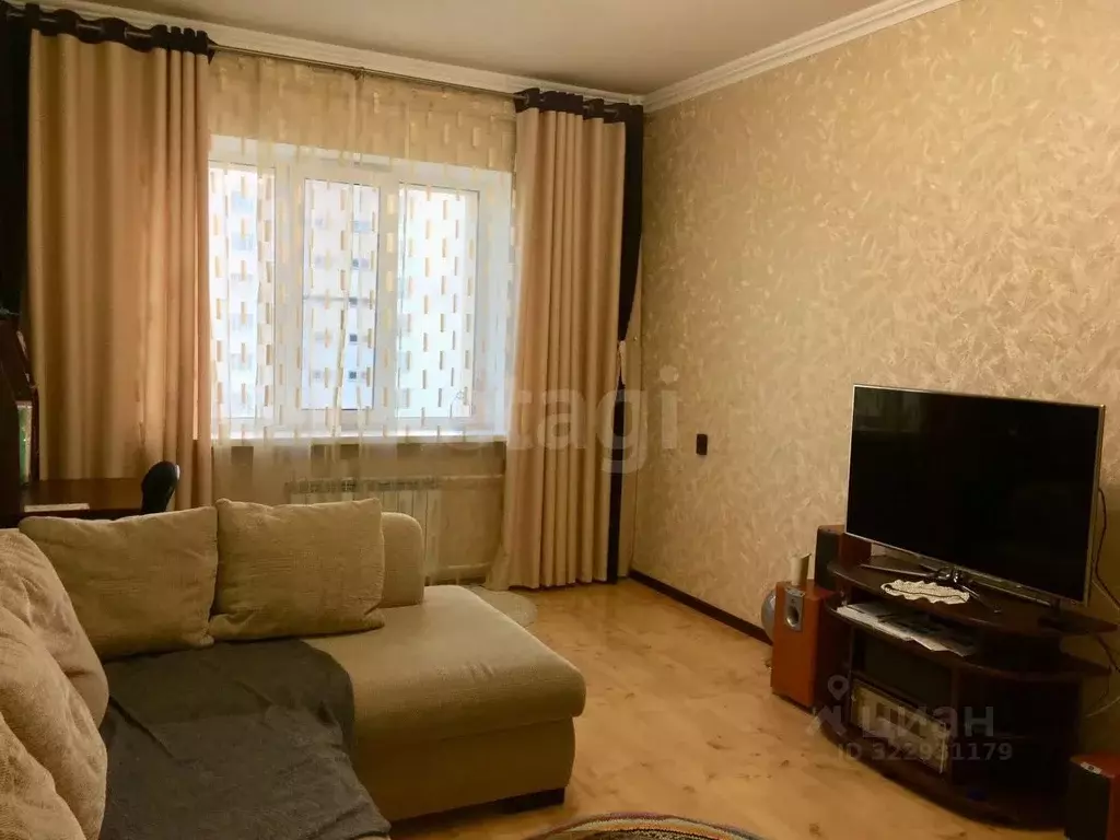 2-к кв. Коми, Усинск ул. Нефтяников, 45 (55.6 м) - Фото 1