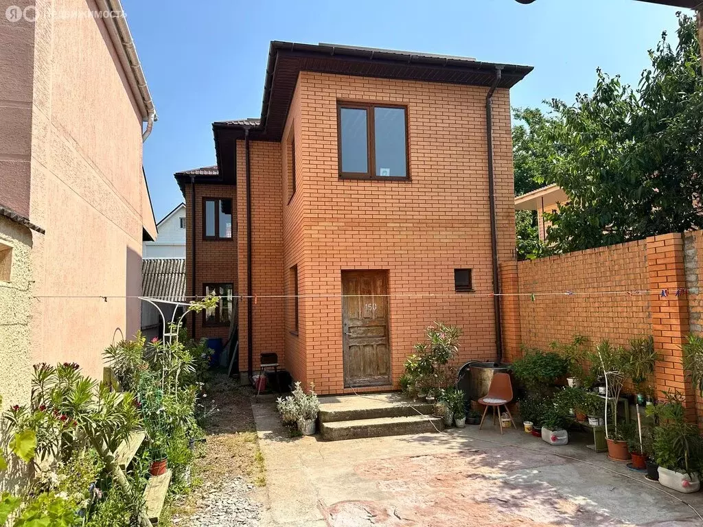 Дом в Анапа, улица Трудящихся, 150 (165 м) - Фото 1