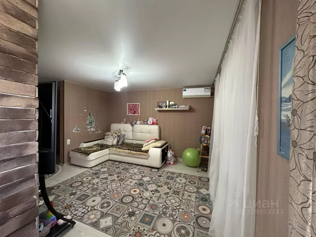 3-к кв. Ростовская область, Сальск Кузнечная ул., 66 (60.0 м) - Фото 1