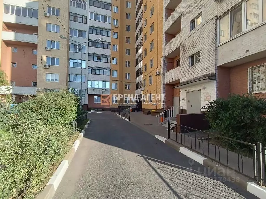 3-к кв. Белгородская область, Белгород ул. Николая Чумичова, 70 (66.4 ... - Фото 2