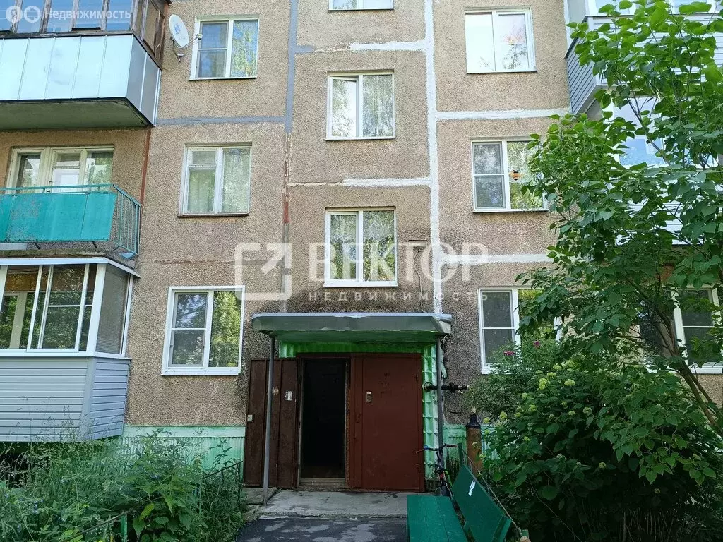 3-комнатная квартира: село Подвязновский, 7 (63.3 м) - Фото 1