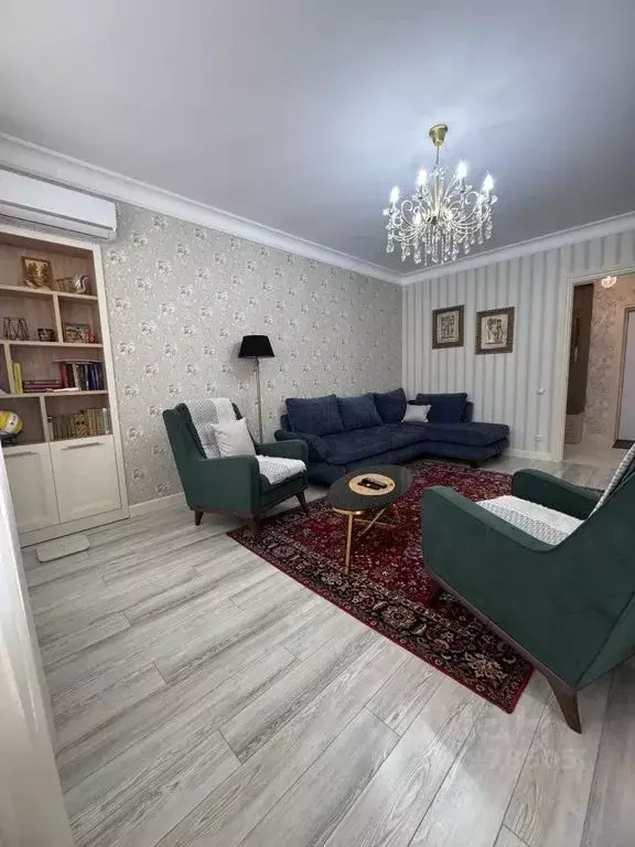 2-к кв. Дагестан, Каспийск ул. Молодежная, 4А (90.0 м) - Фото 1