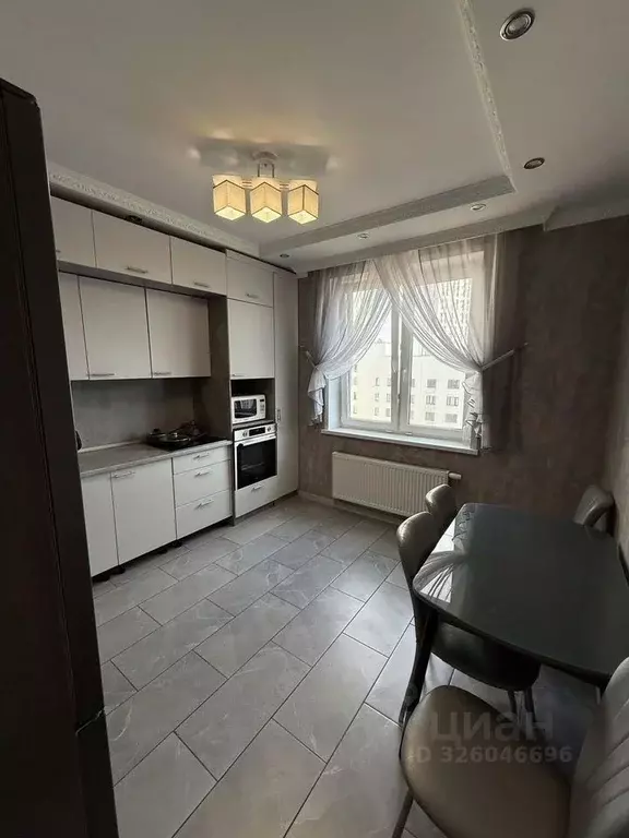 2-к кв. Тюменская область, Тюмень ул. Республики, 204к6 (53.8 м) - Фото 2