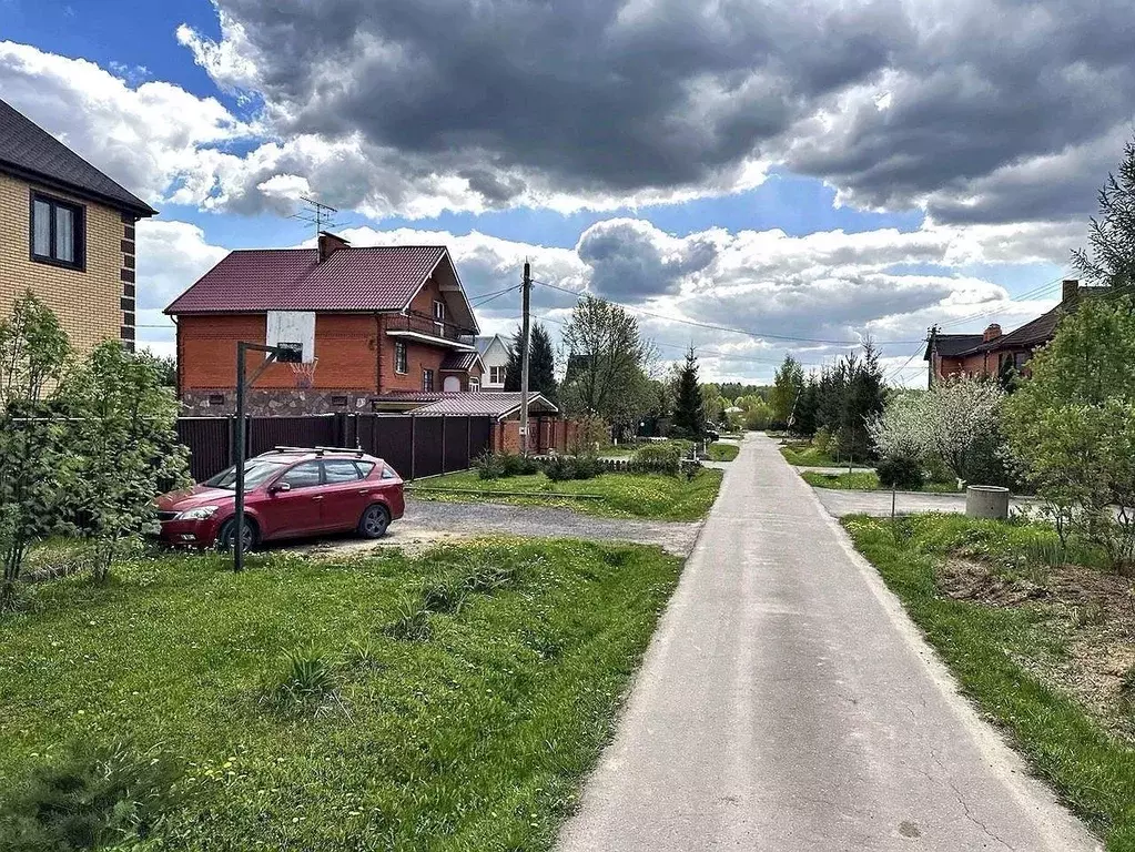 Участок в Московская область, Домодедово городской округ, д. Мансурово ... - Фото 1