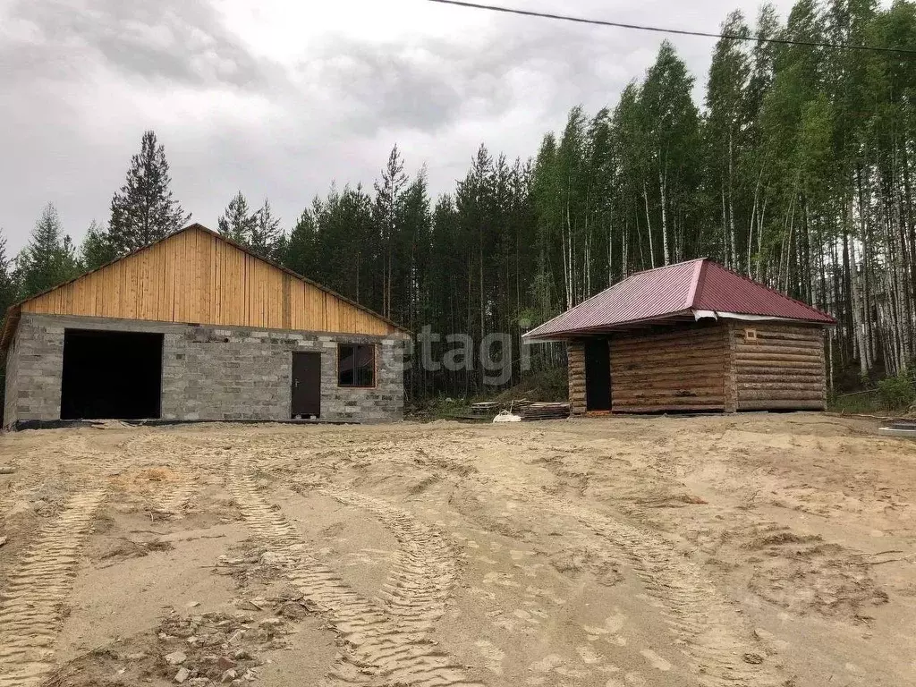 Дом в Ханты-Мансийский АО, Нягань ул. Современников (105 м) - Фото 0