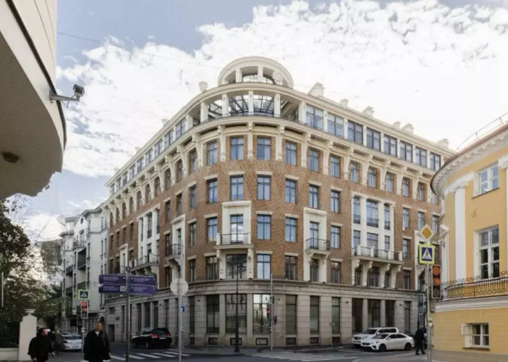 4-к. квартира, 252 м, 4/7 эт. - Фото 1