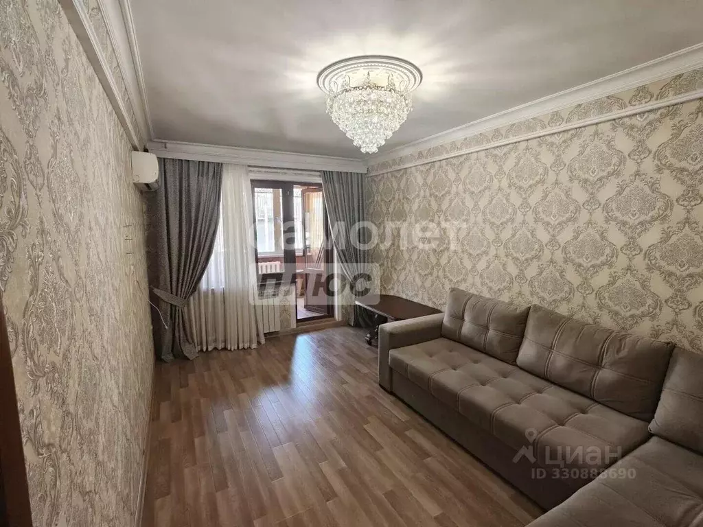 2-к кв. Дагестан, Махачкала ул. Ирчи Казака, 80 (60.0 м) - Фото 1