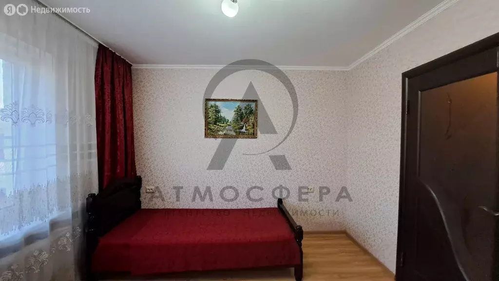 2-комнатная квартира: Апшеронск, улица Ленина, 4 (50.1 м) - Фото 2