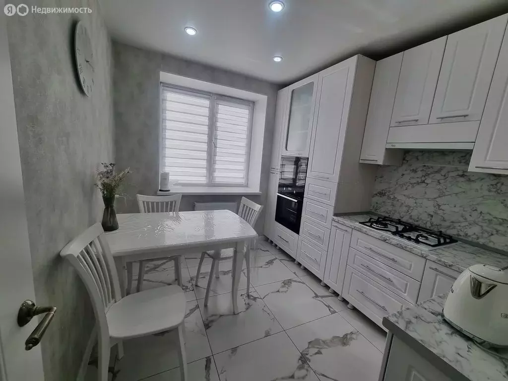 2-комнатная квартира: Белорецк, улица Крупской, 41 (71.4 м) - Фото 2