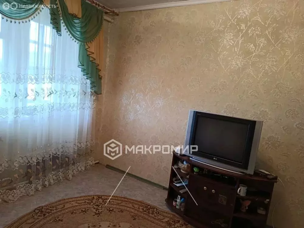 3-комнатная квартира: Навлинский район, рабочий посёлок Алтухово, ... - Фото 2