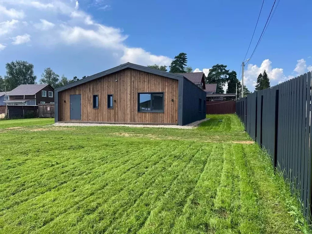 Дом в Калужская область, Жуковский муниципальный округ, Корсаково ... - Фото 2