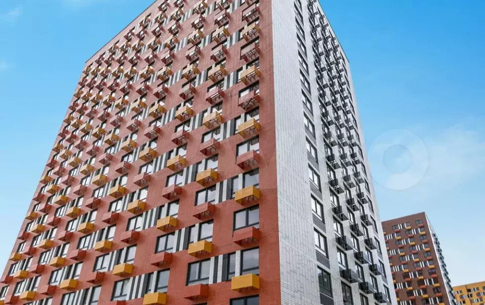 Аукцион: 2-к. квартира, 59,8 м, 13/18 эт. - Фото 0