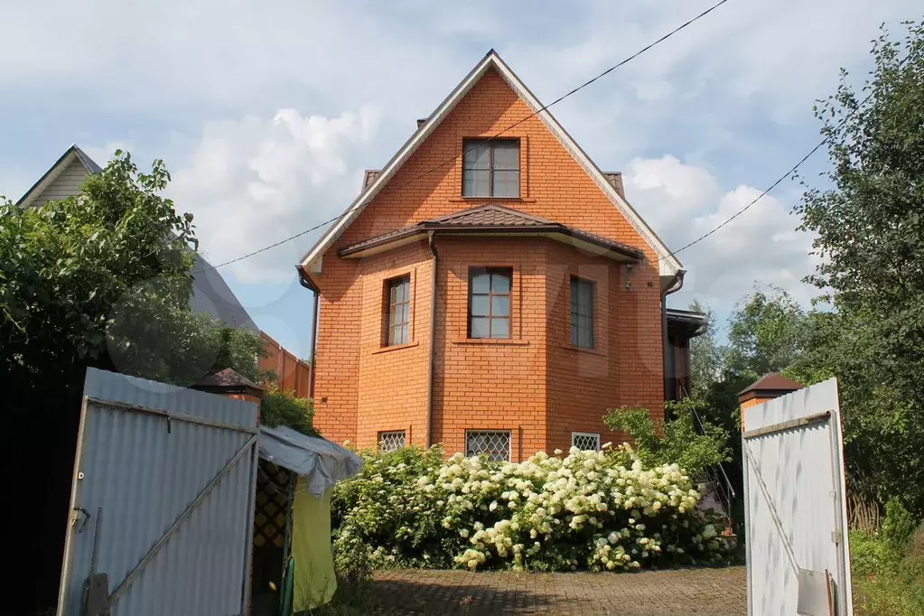 Дом 160 м на участке 10 сот. - Фото 1