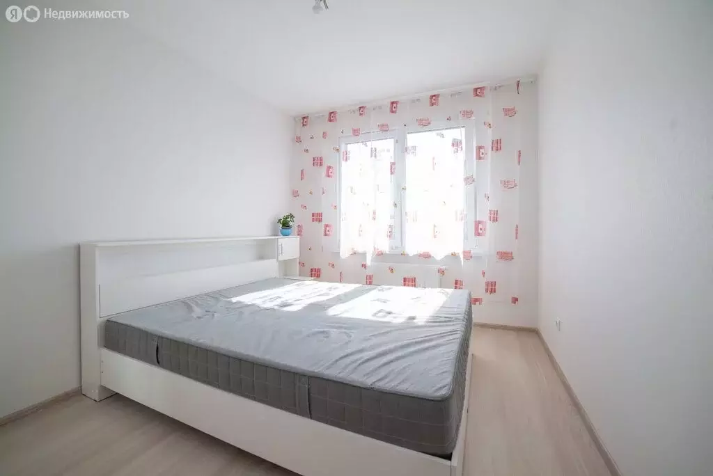 1-комнатная квартира: Екатеринбург, улица Евгения Савкова, 44Б (35 м) - Фото 0