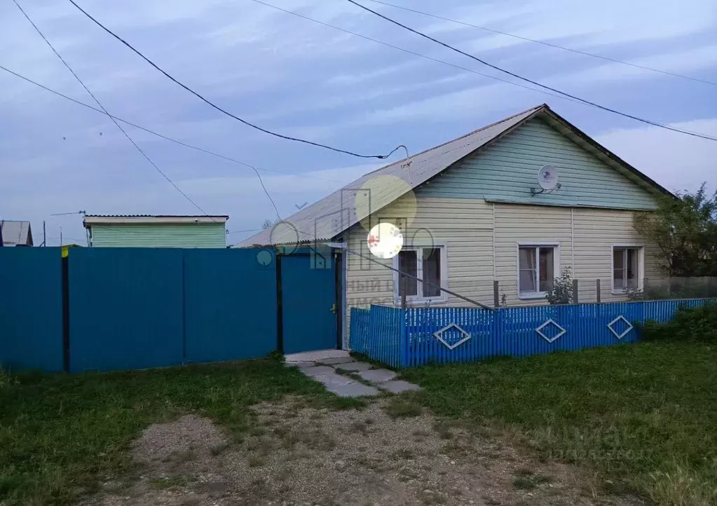 Дом в Иркутская область, Эхирит-Булагатский район, пос. Усть-Ордынский ... - Фото 2