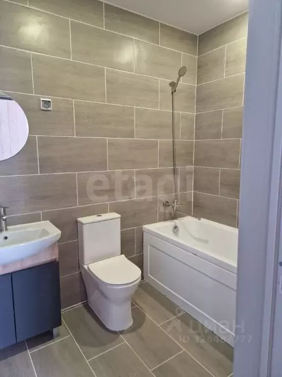 Дом в Ленинградская область, Ломоносовский район, Ропшинское с/пос, ... - Фото 1