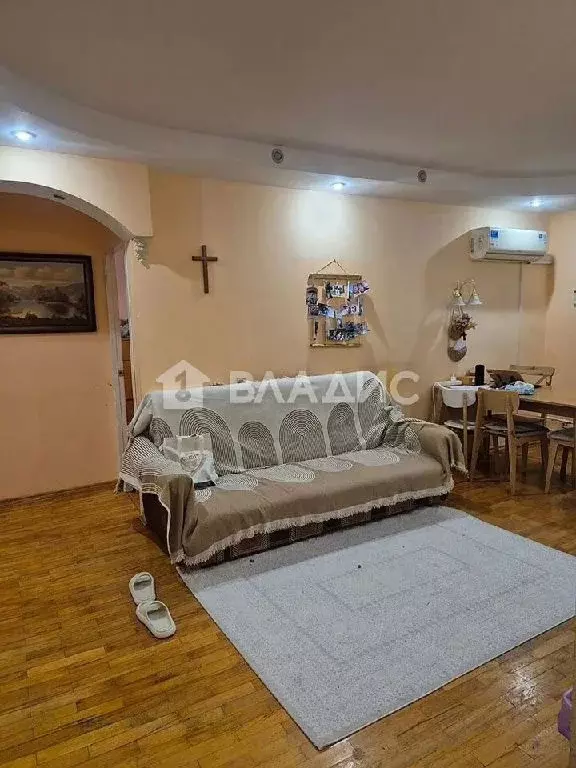 Продается 3-комнатная квартира - Фото 2